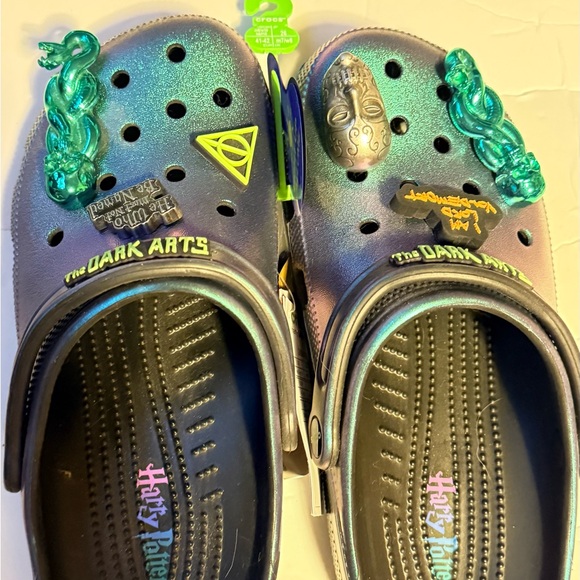 Crocs Harry Potter x Classic Clog 'The Dark Arts - Picture 7 of 11